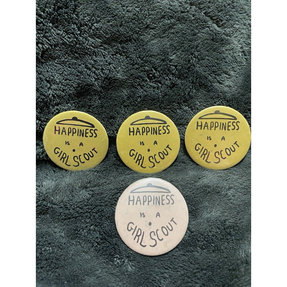 Lot of 4 Vintage Girl Scout Pinback Buttons “Happiness is a Girl Scout” Rare.